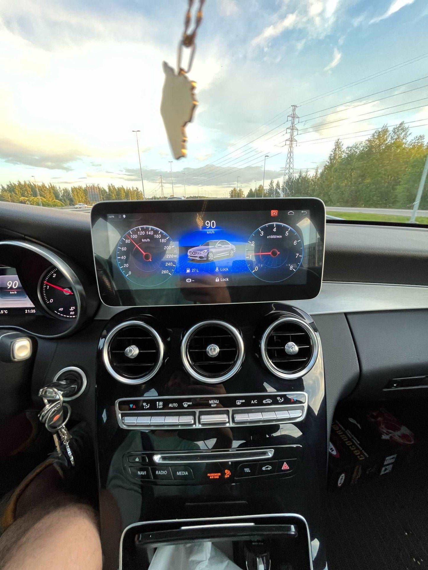 Mercedes-Benz GLC-Class | 2015-2018 | Android Screen