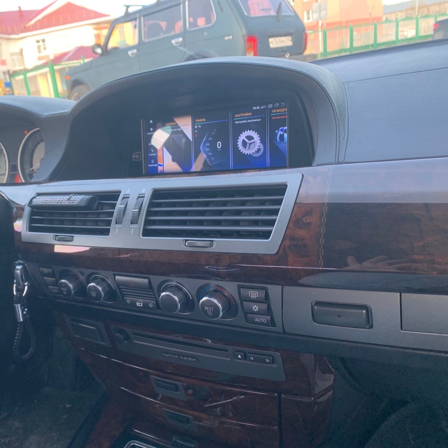 BMW 7 Series | E65 E66 | Android Screen