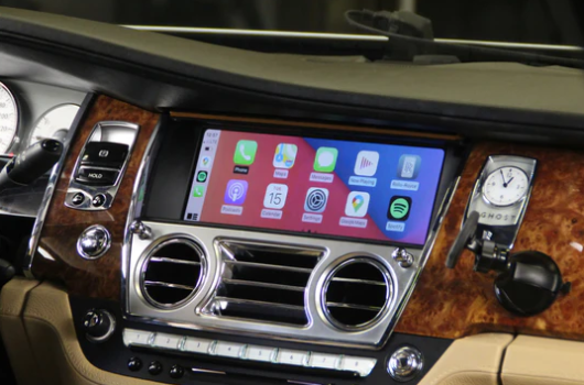 Rolls-Royce | Wireless Carplay Box