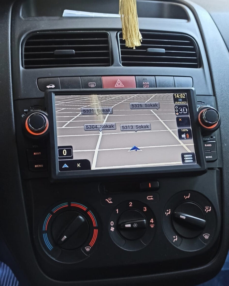 Fiat Línea | 2007-2012 | Pantalla de Android