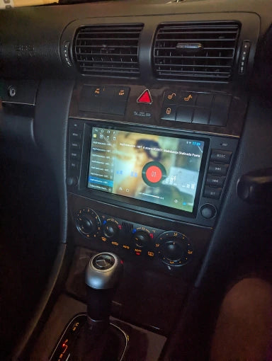 Mercedes-Benz C-Class | 2006-2009 | Android Screen VMS