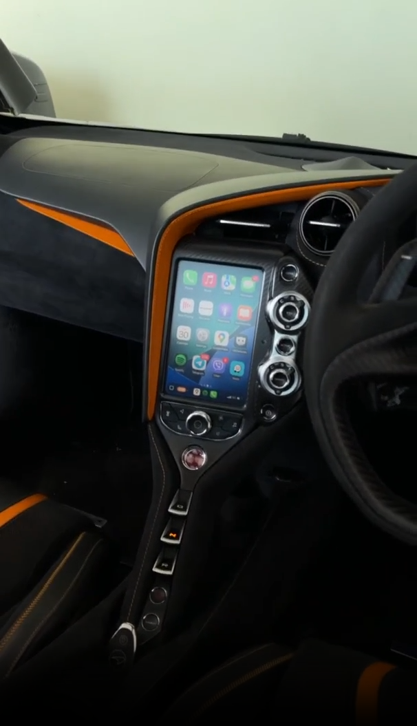 Volkswagen | Caja inalámbrica Carplay
