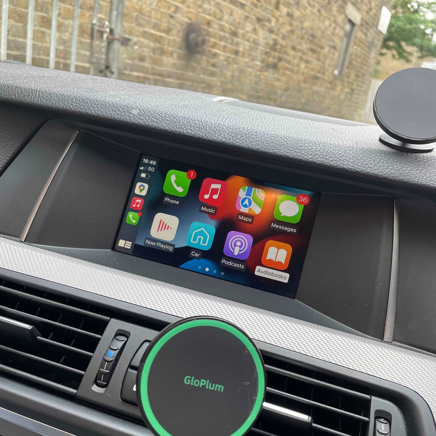 Vehicle Multimedia Systems wireless CarPlay box for BMW models